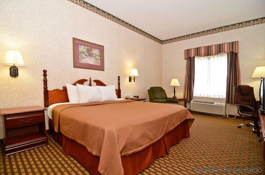 Best Western Bradbury Inn & Suites Perry Habitación foto